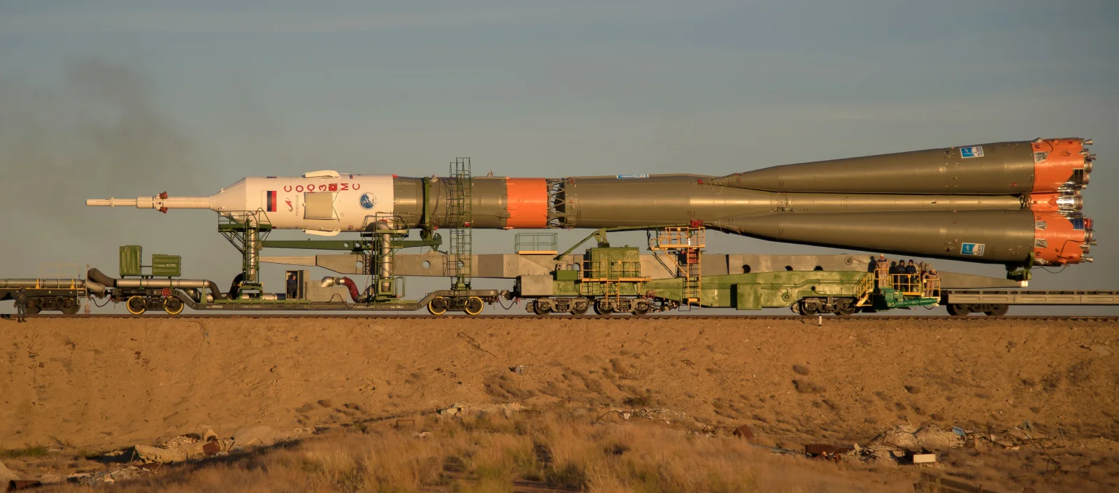 Soyuz transporter train